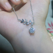 White Gold Choker Clavicle Chain Moissanite Diamond Pendant